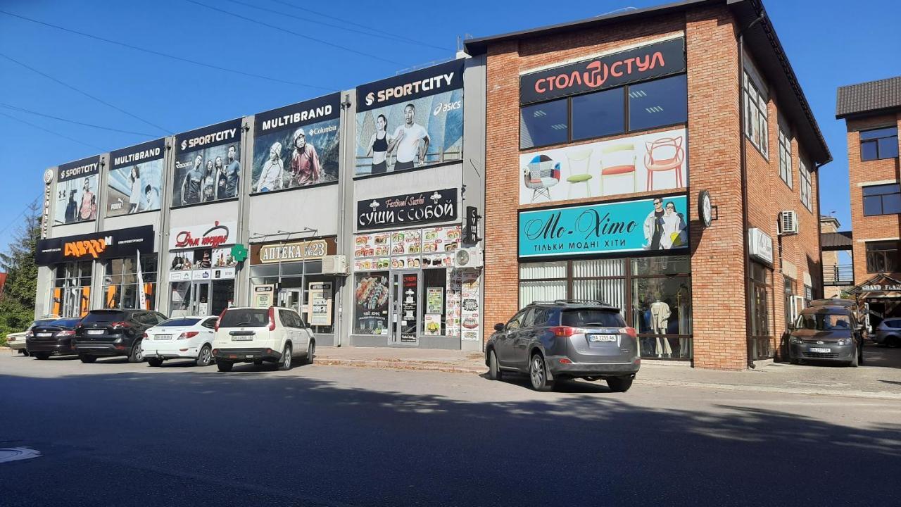 Apartment On Soborniy 85 Olekszandrija Kültér fotó